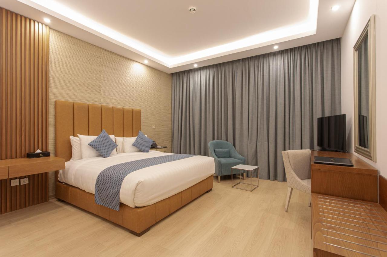 Sarwat Park Hotel Riyadh - Diplomatic Quarter 外观 照片